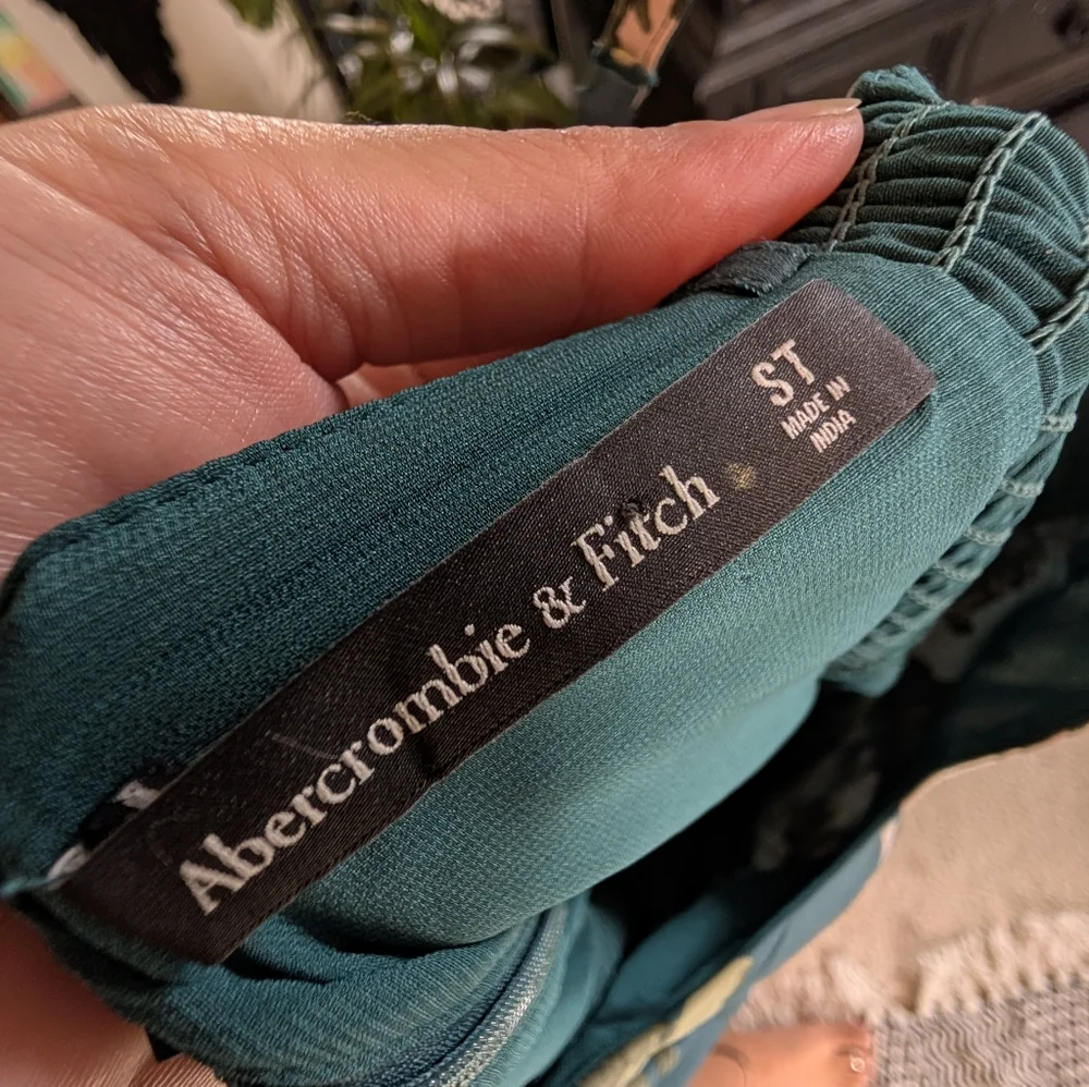 Abercrombie & Fitch Chic Teal Long Floral Maxi Dress